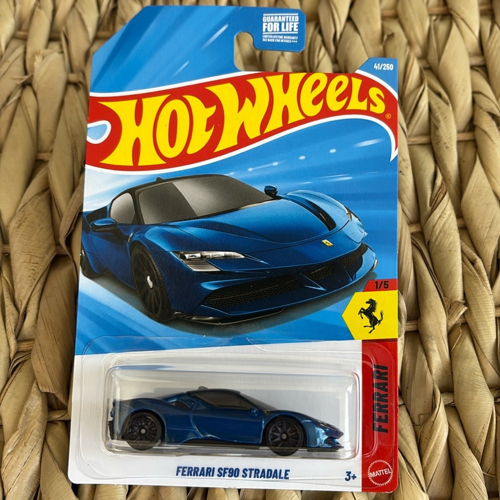 Hot Wheels Blue Ferrari SF90 Stradale Hot Wheels Car 2026
🆕